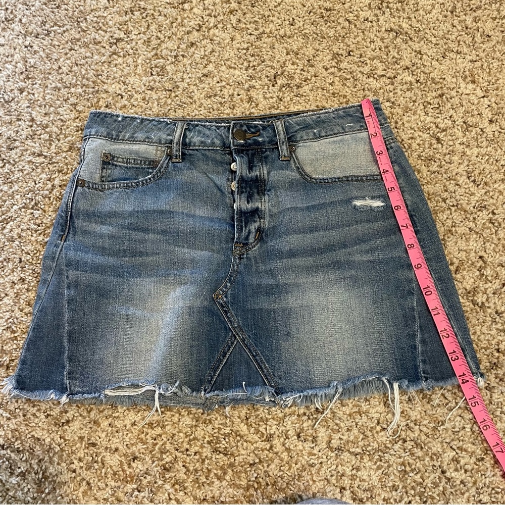 American Eagle Distressed Button Fly Raw hem mini skirt 6 - Picture 8 of 11